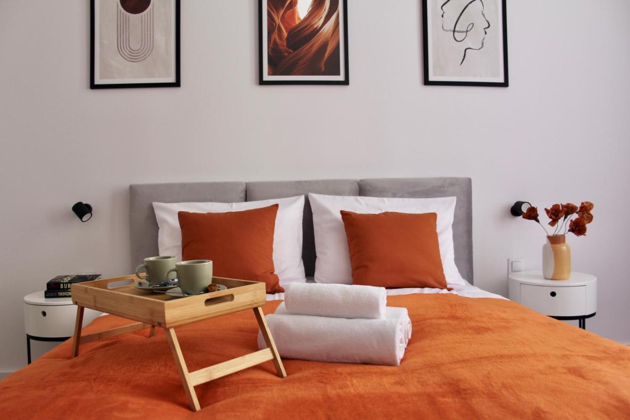 Luna Apartments เยเลเนียกูรา ภายนอก รูปภาพ