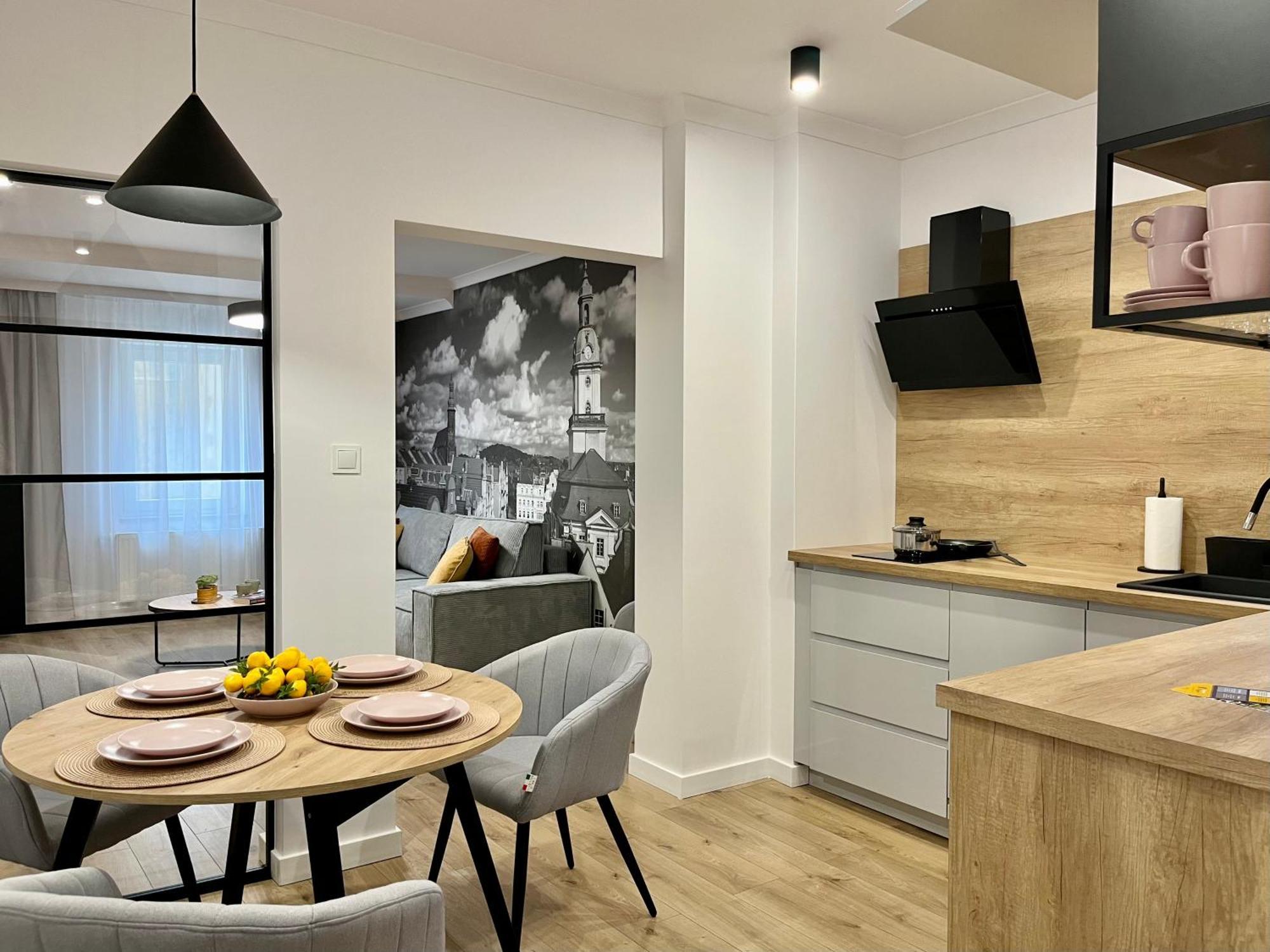 Luna Apartments เยเลเนียกูรา ภายนอก รูปภาพ